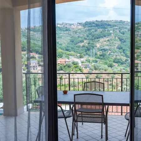 Sansivieri 住宿加早餐酒店 4*