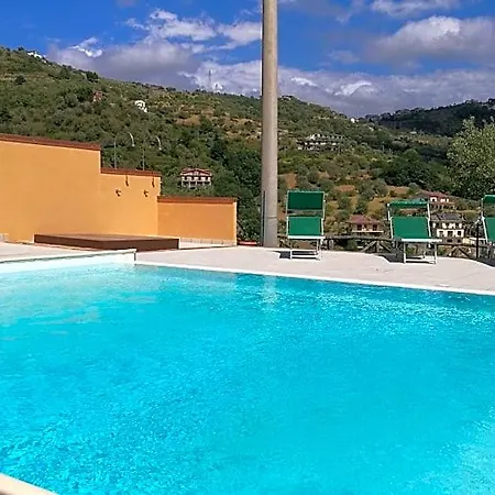 Sansivieri Couette-café Agropoli