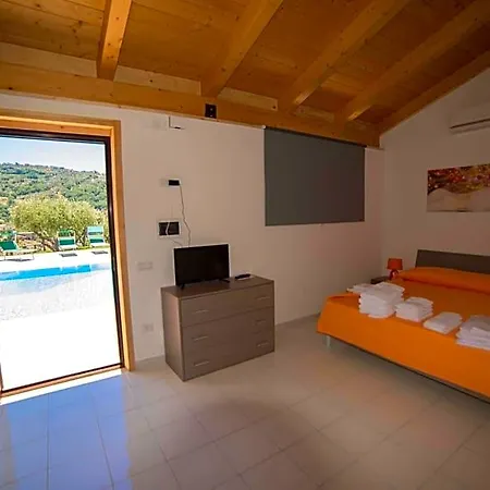 Bed & Breakfast Sansivieri 4*
